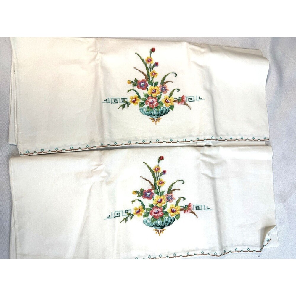 Vintage Handstitched floral pillowcases (Set of 2) Cottagecore NEVER USED